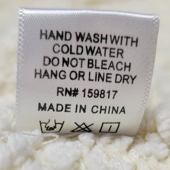 Altar’d State Sydney Cream Popcorn Pullover Oversized Knit V-Neck Size Large - Picture 8 of 10